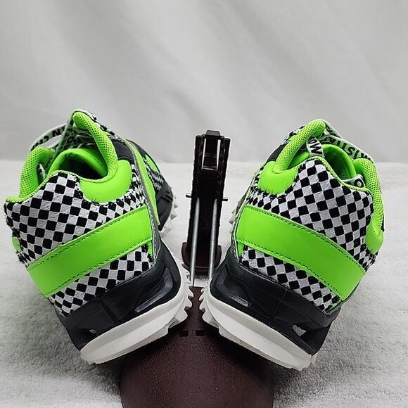 ASOS DESIGN × CHRISTIAN COWAN CHUNKY TRAINERS LADIES 6 NEON GREEN REFLECTIVE - Picture 10 of 16
